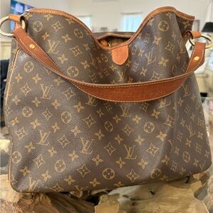 Louis Vuitton delightful monogram bag